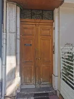 protection laiton pour une porte